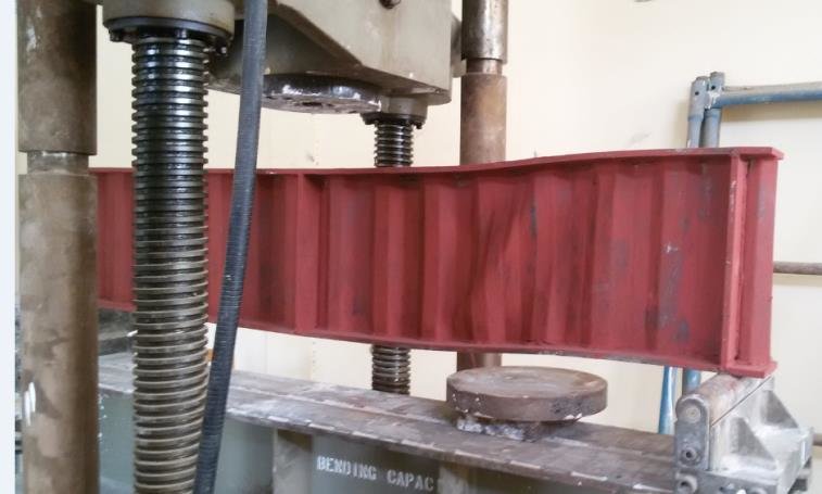 Shear Web Beam Bending